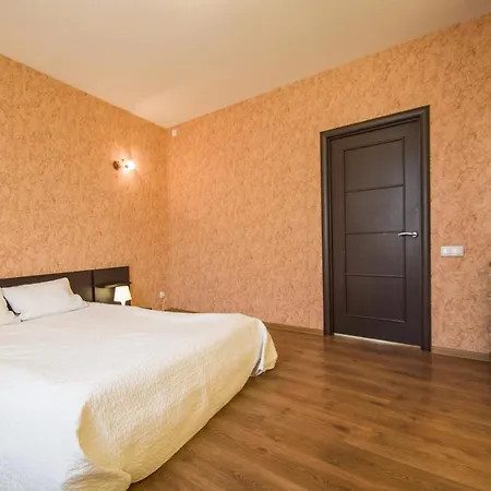 Aparton Nezavisimosti Prospekt 52/1 Daire *